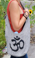 Load image into Gallery viewer, Grey Hemp Hobo Bag with print