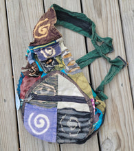 Load image into Gallery viewer, Collapsible Backpack / Satchel