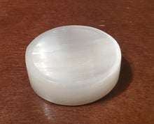 Load image into Gallery viewer, Selenite Worry Stone